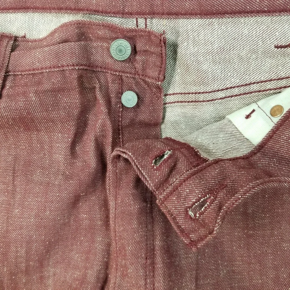Levis Jeans Mens 38x32 Burgundy 501 Original Fit White Oak Cone Denim 00501-2130